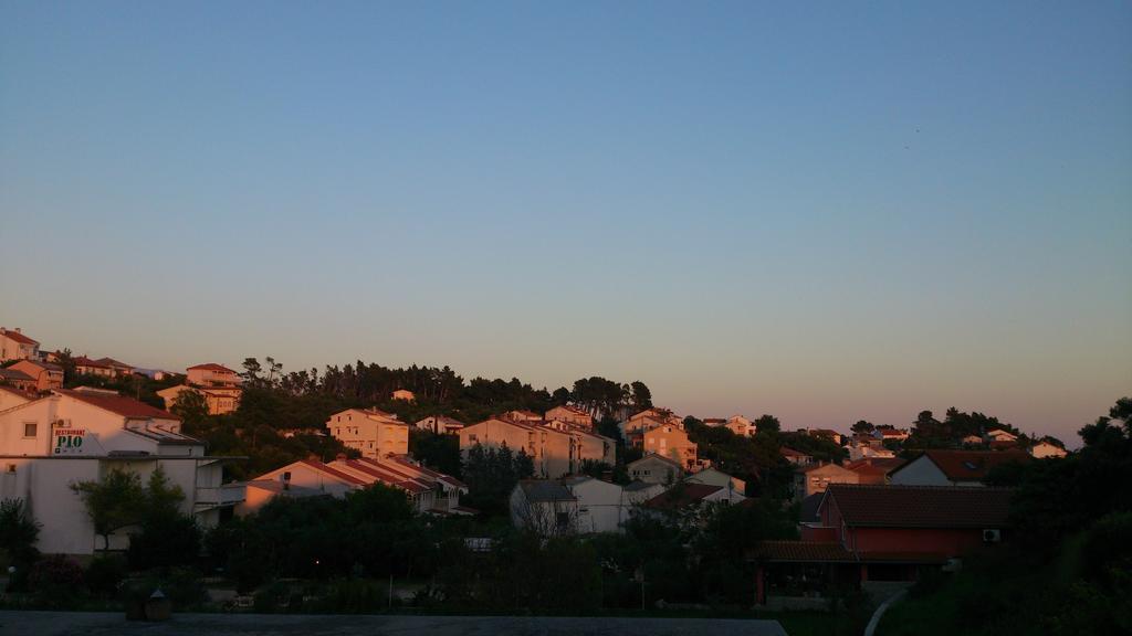 Apartments Ribaric Rab Town Quarto foto
